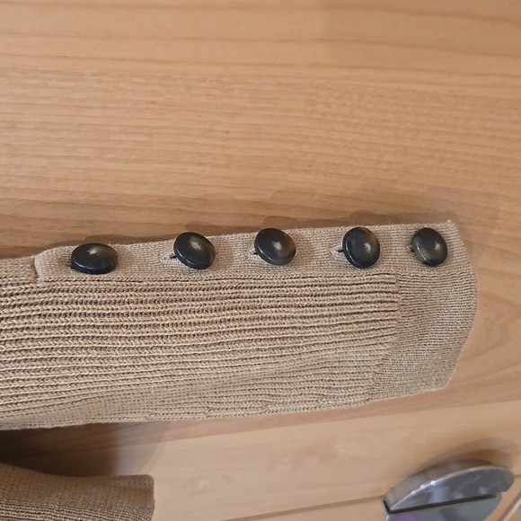 Sezane Sami Jumper, Medium, Camel Color, French Sophistication, EUC - Picture 4 of 11